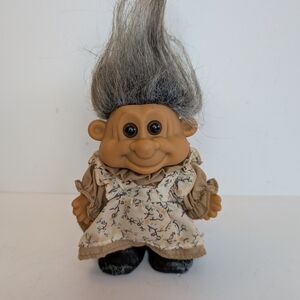 Vintage Russ Troll Doll grandma Grey haired Grandma doll Granny Figure